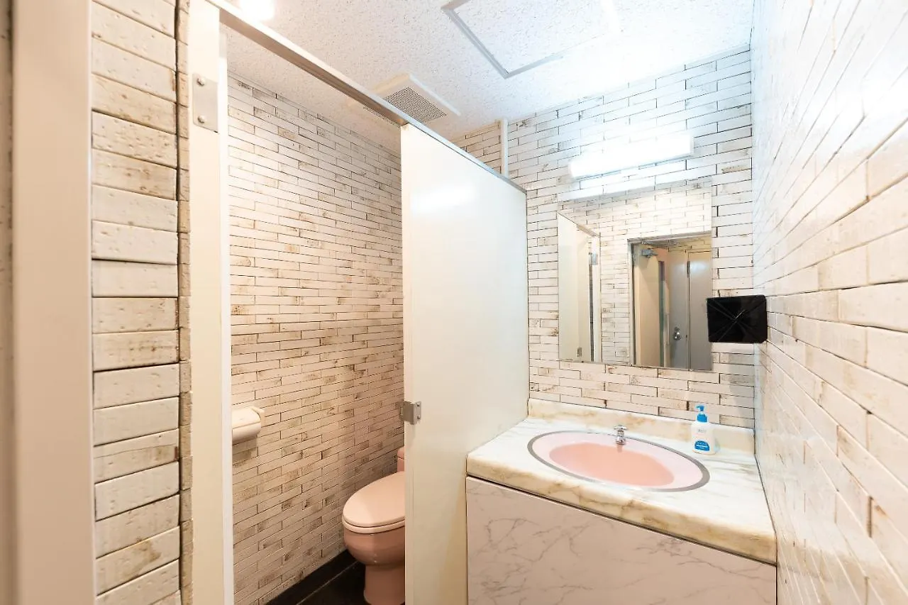 Oyo Hotel Exsaison Sugamo Tokyo