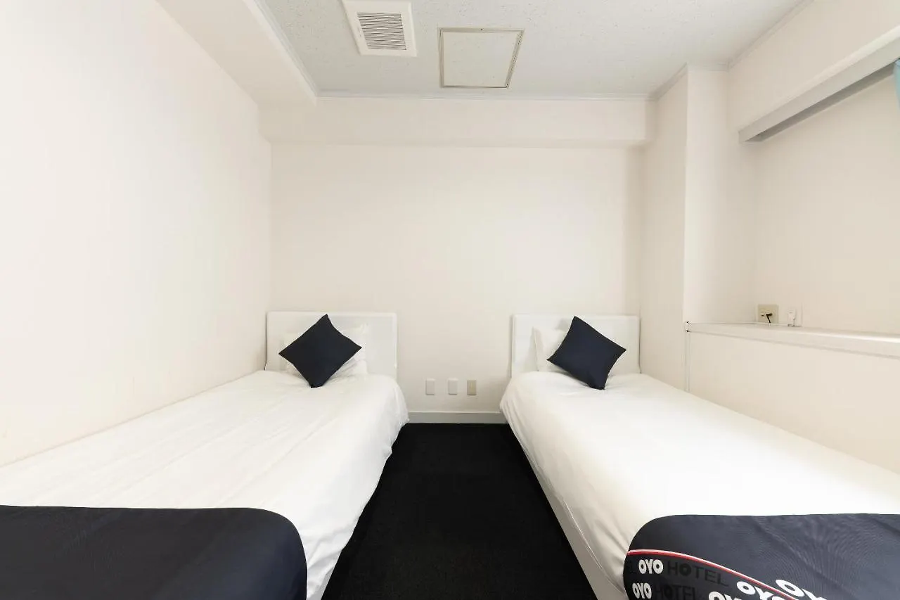 Oyo Hotel Exsaison Sugamo Tokyo Japan